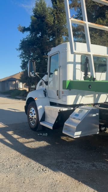 NorCal Polishing aluminum truck polishing project